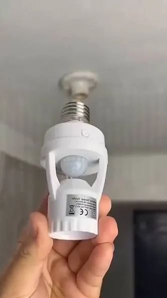 Soquete Adaptador com Sensor de Presença para Lâmpada E27 - Acendimento Automático - Foto 3