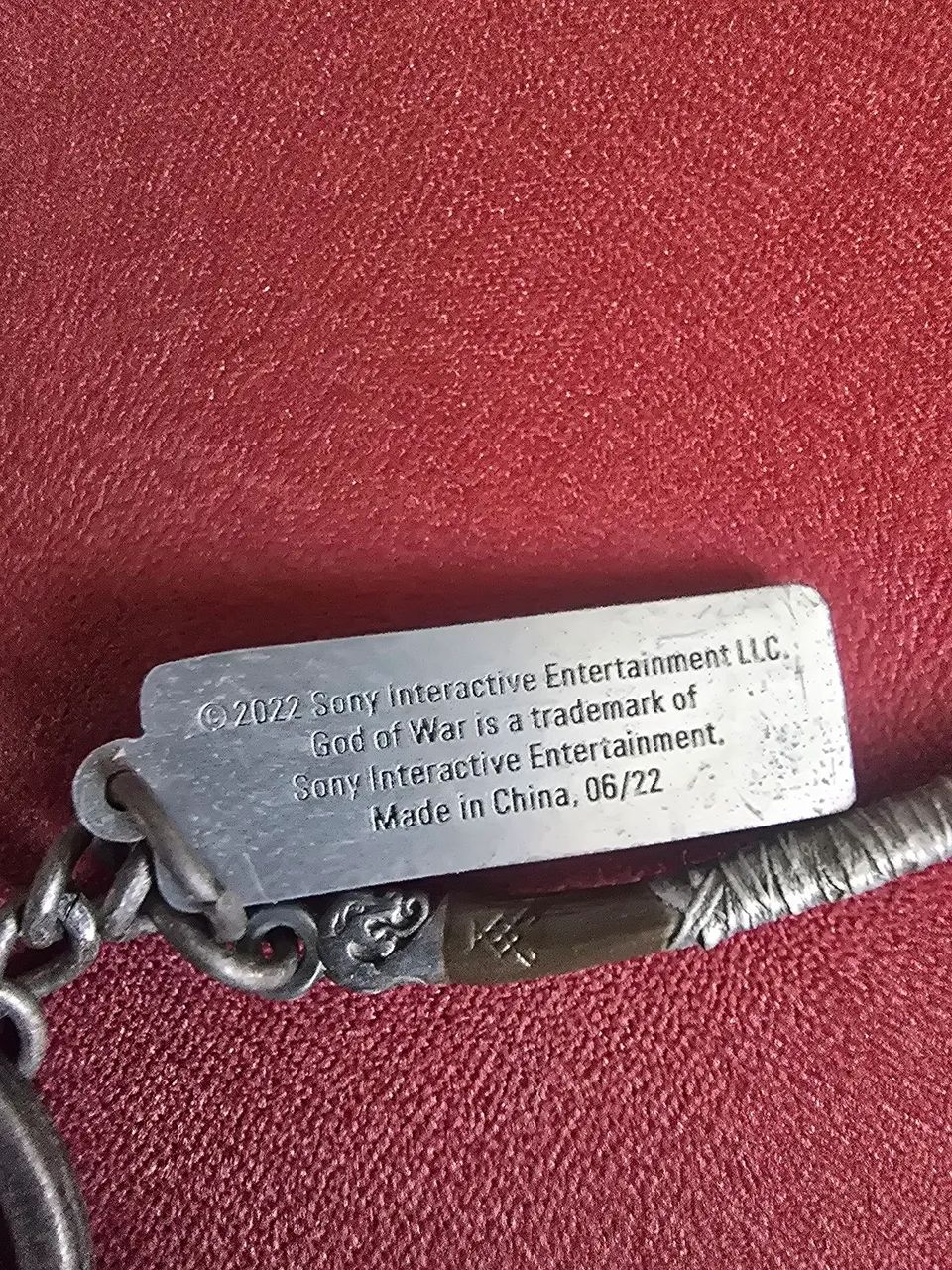Chaveiro Oficial God Of War  - Item Exclusivo Sony - Foto 3
