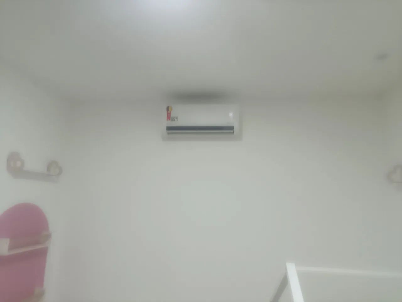 Instalação e limpeza de ar condicionado e elétrica em geral