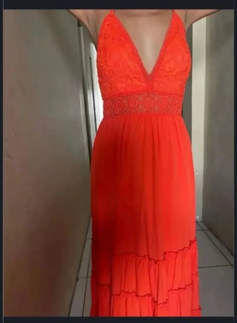 Vestido decotado com gripin  - Foto 4