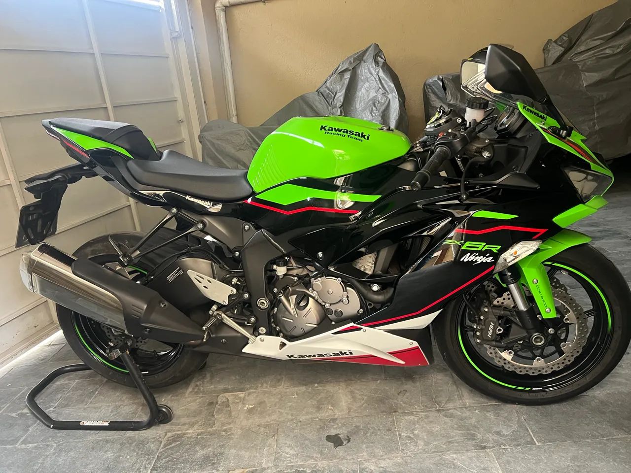 Kawasaki Zx-6r 636cc 2021 - 1499919010 | OLX