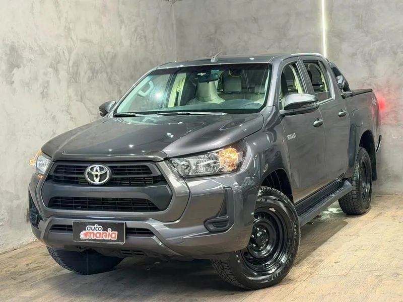 Toyota Hilux CD 4x4 2.8 Diesel Aut., foto 16 de 18