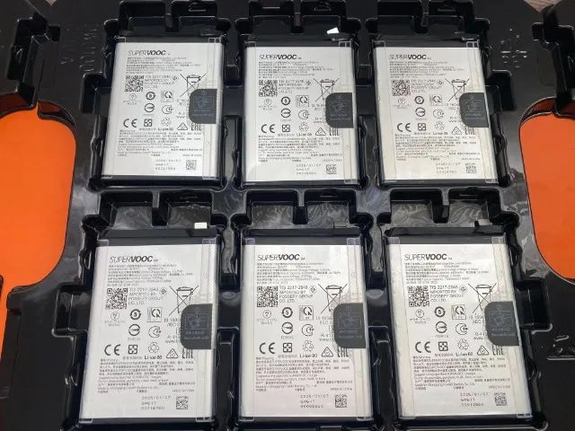 lote com 36 Bateria Oppo Realme 9 Pro / 9i / V25 / K10 Blp911 original nova - Foto 2