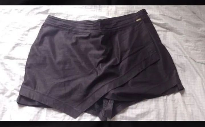 Short saia preto assimétrico plus size  - Foto 5