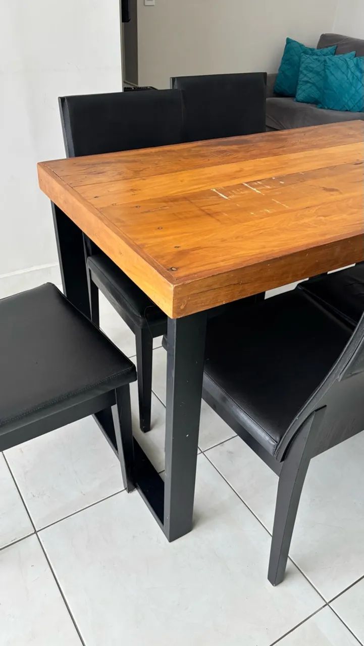 Mesa madeira com 6 cadeiras  - Foto 5