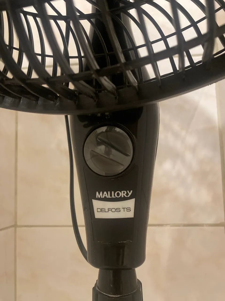 Ventilador de Coluna Mallory Delfos TS+ 126W, Silencioso, Com Hélice de 6 pás  - Foto 3