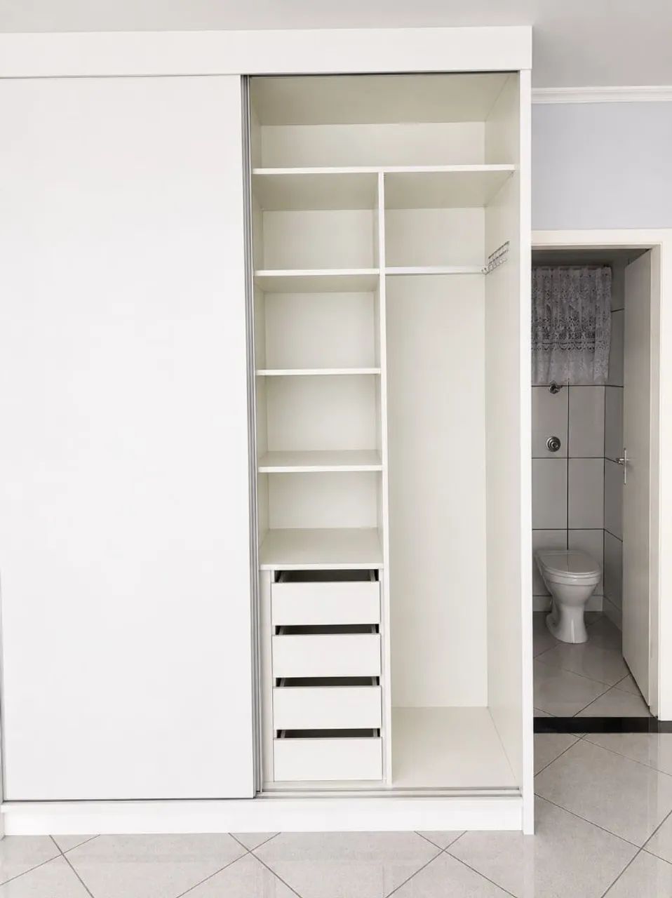 Guarda Roupas Embutido Planejado MDF 2mx2,50m - Foto 5