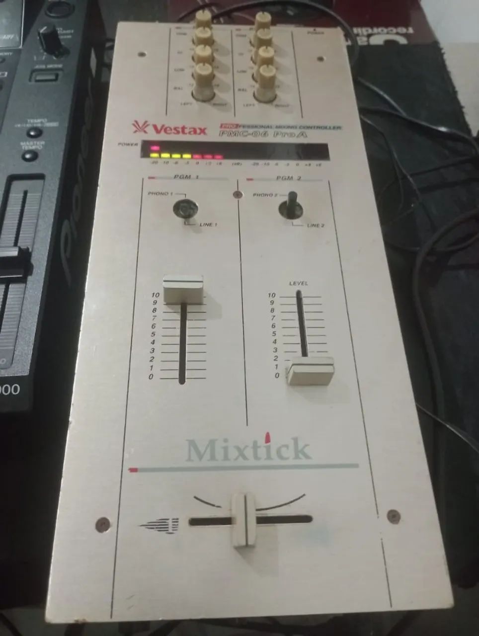 MIXER VESTAX PMC 06 PRO - Foto 2
