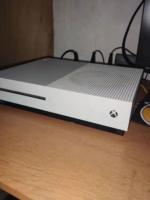 Xbox one s 1tb 