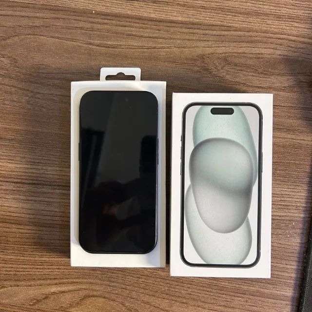 iPhone 15 128GB