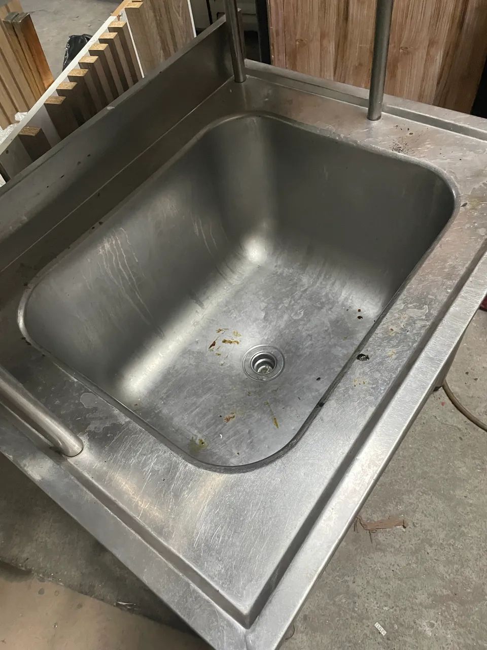 Tanque com prateleira alfatec 90 X 70 inox 304 - Foto 2
