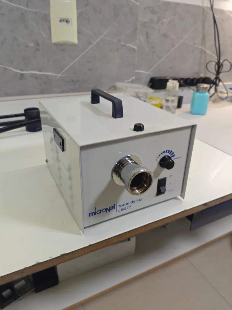 Fonte de Luz Halógena P/ Fibro, Fibroscópio, Endoscopia  - Foto 3