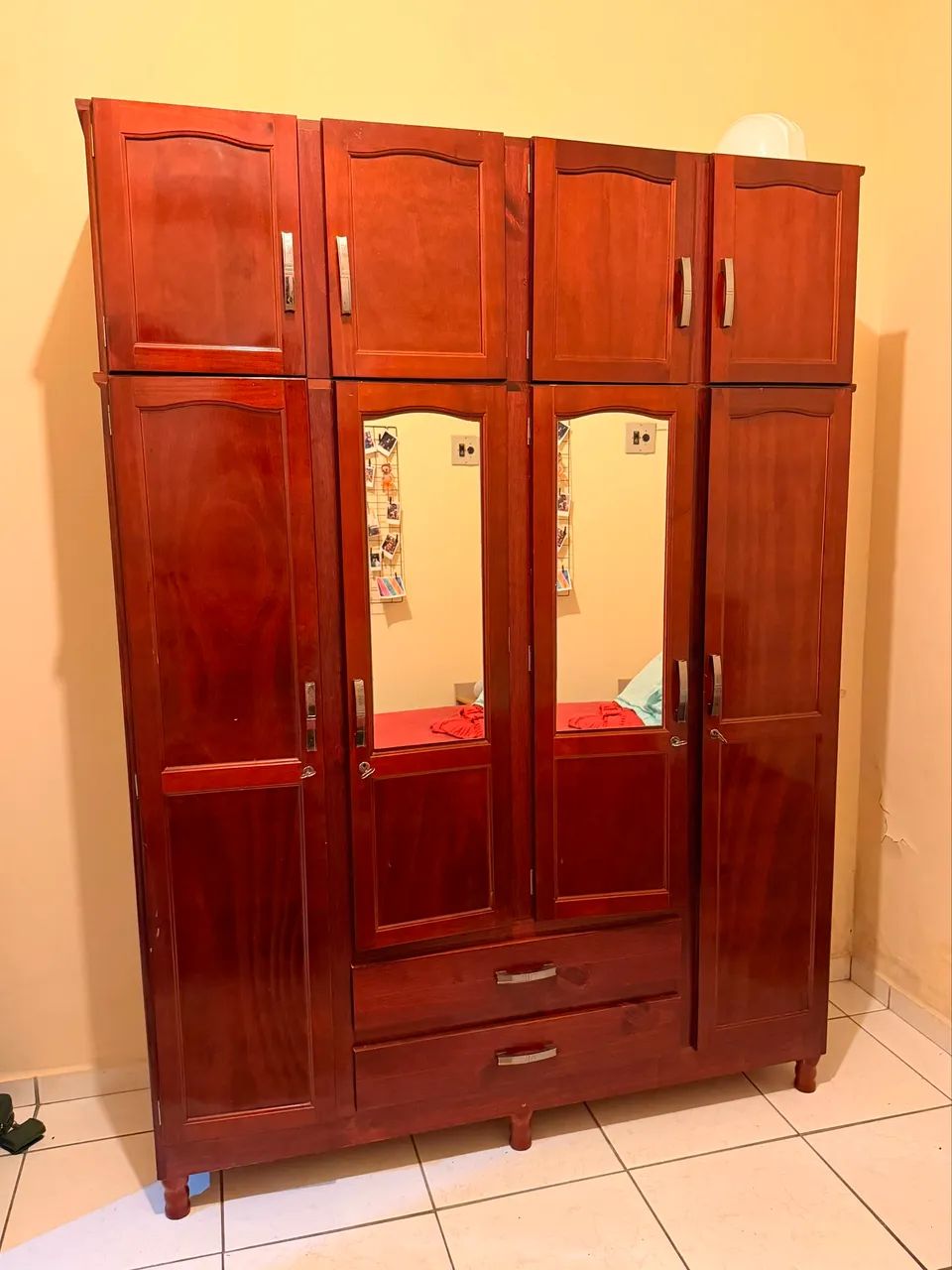 Guarda Roupas (1,55 largura x 0,47 profundidade)