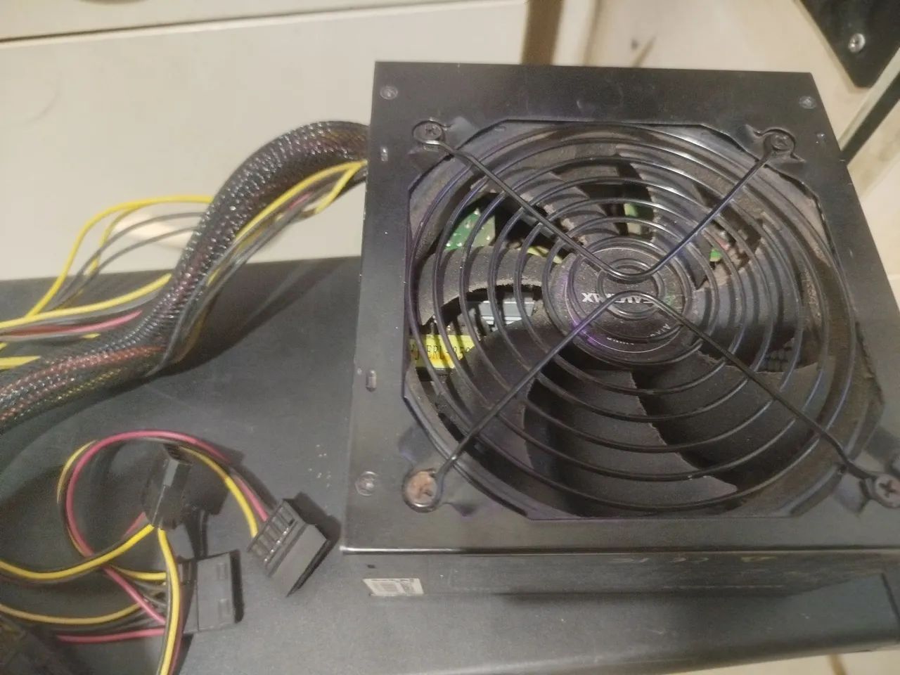 Fonte pc 500 w semi nova  - Foto 3