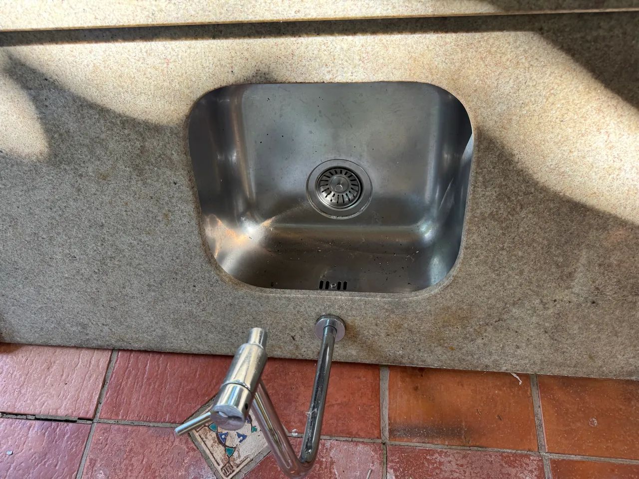 Kitchen sink423932567728967681