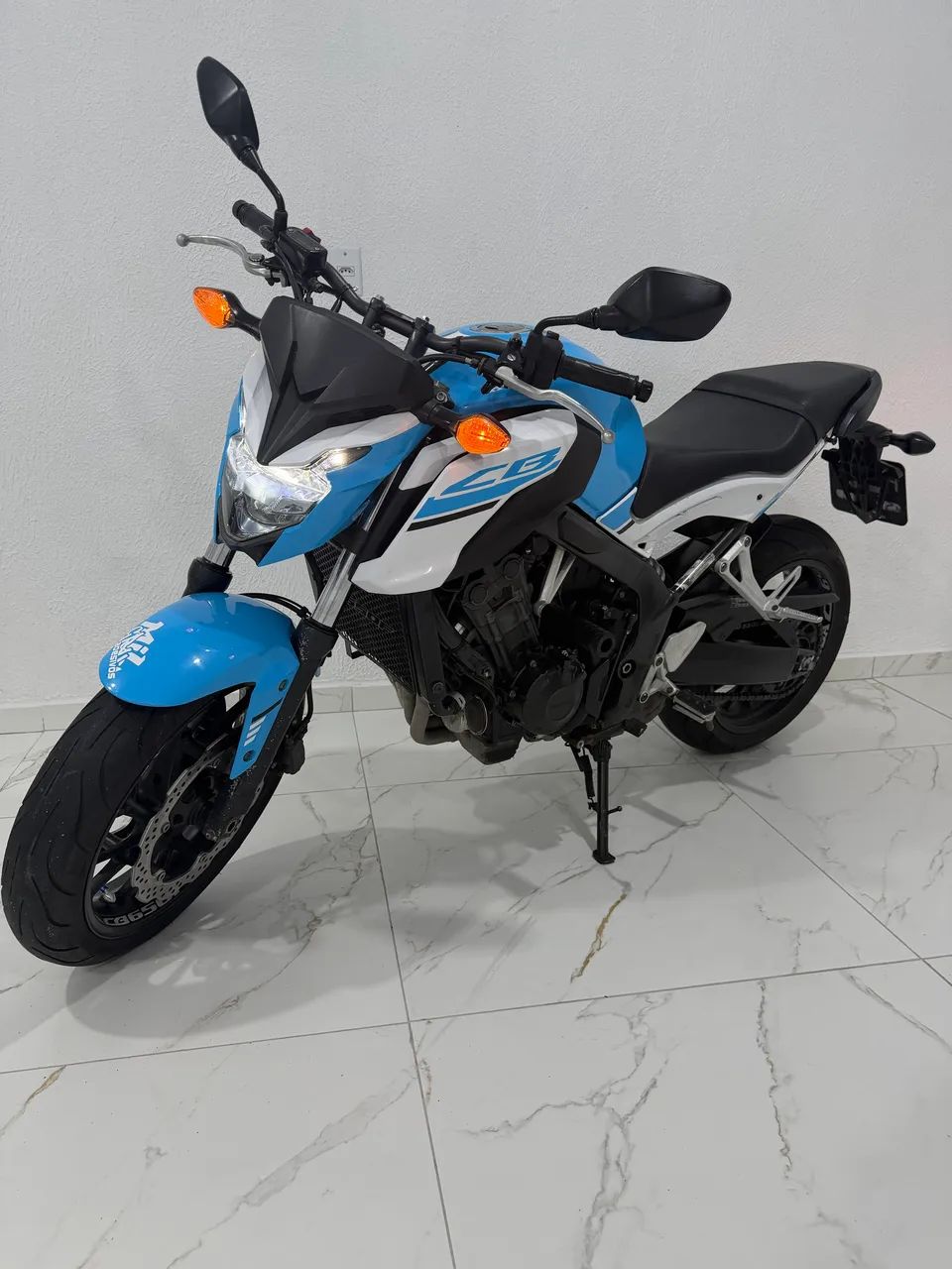 CB 650F ano 2018 DISPONÍVEL  - Foto 2