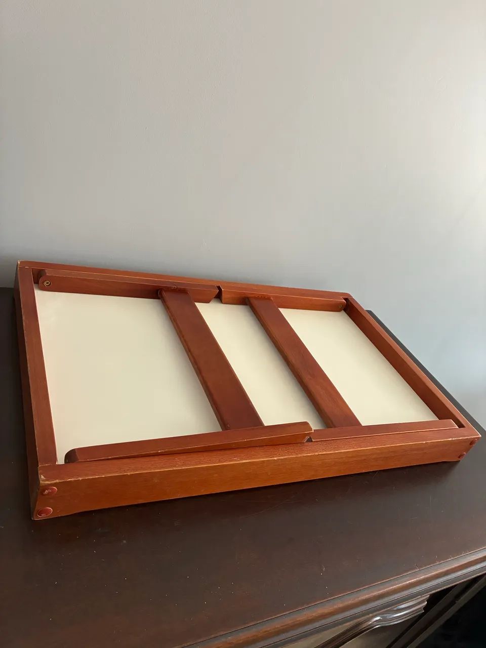 Bandejas de cama e apoio65163274366337122