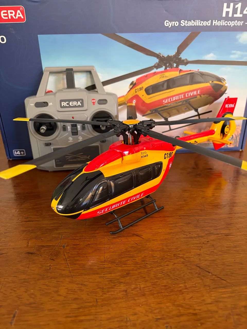 Helicóptero RC ERA C190 - Foto 3
