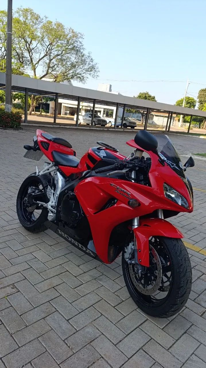 CBR 1000RR FIREBLADE  - Foto 3