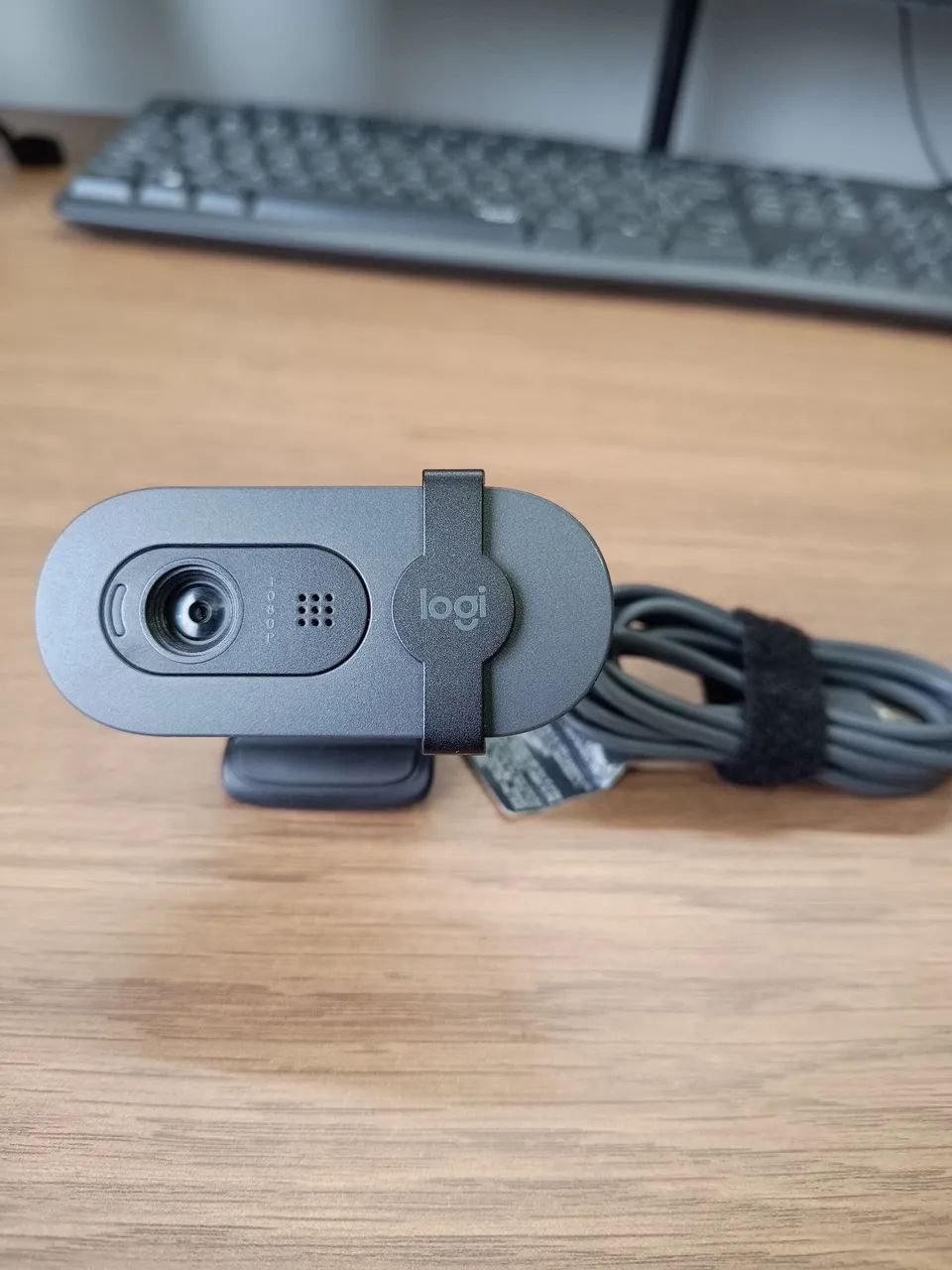 Webcam Logitech Brio 100 - Foto 2