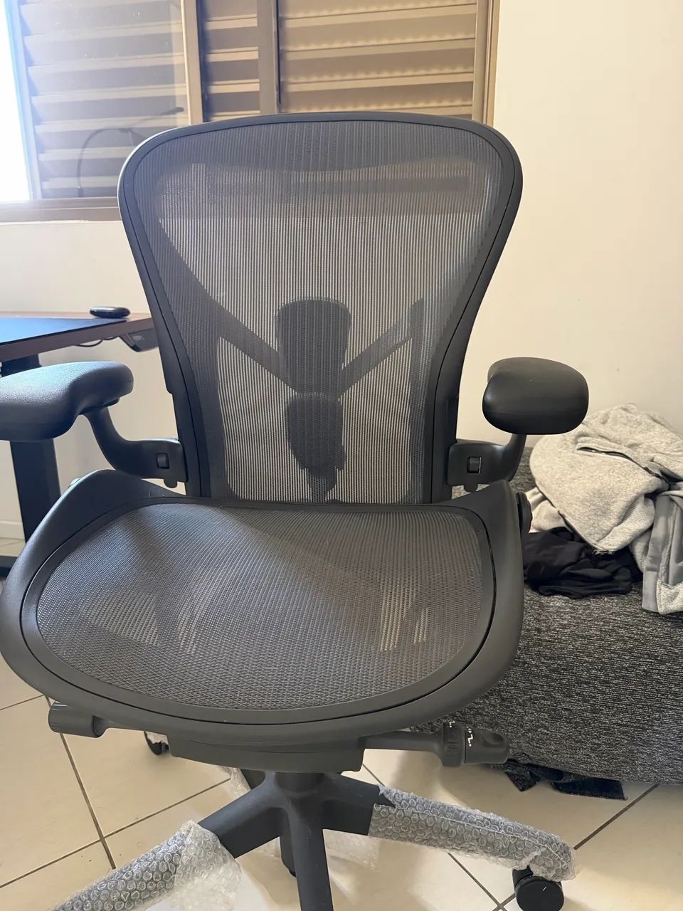 Cadeira Herman Miller Aeron Remastered - Foto 2