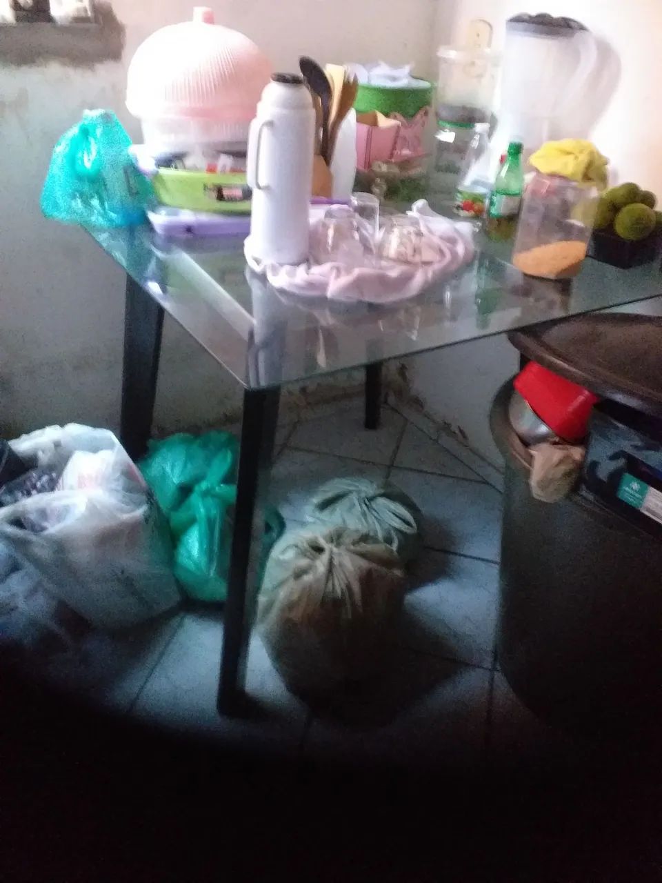 Vendo mesa de cozinha 