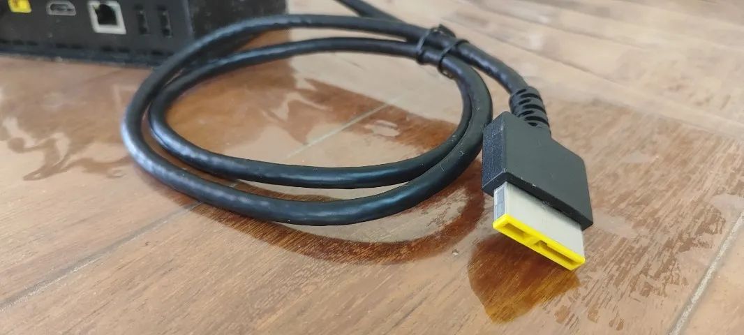 Lenovo Thinkpad Dock Station Midnight Black Du9026s1   - Foto 5