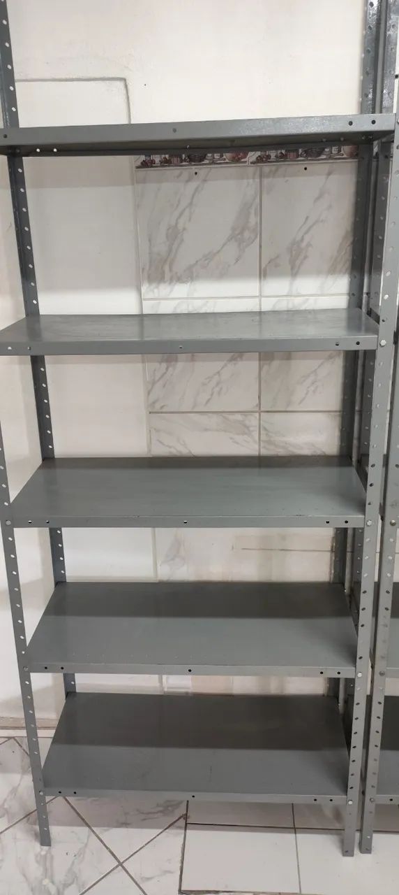 Estante de aço 
