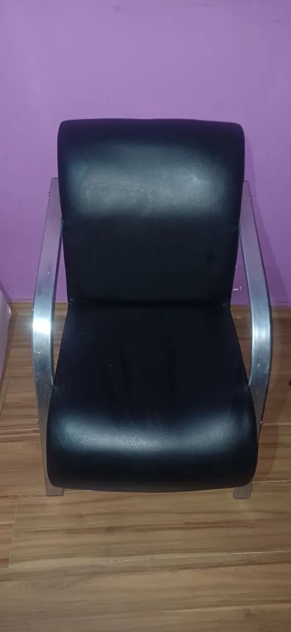 Vendo 2 poltronas em courino - Foto 2