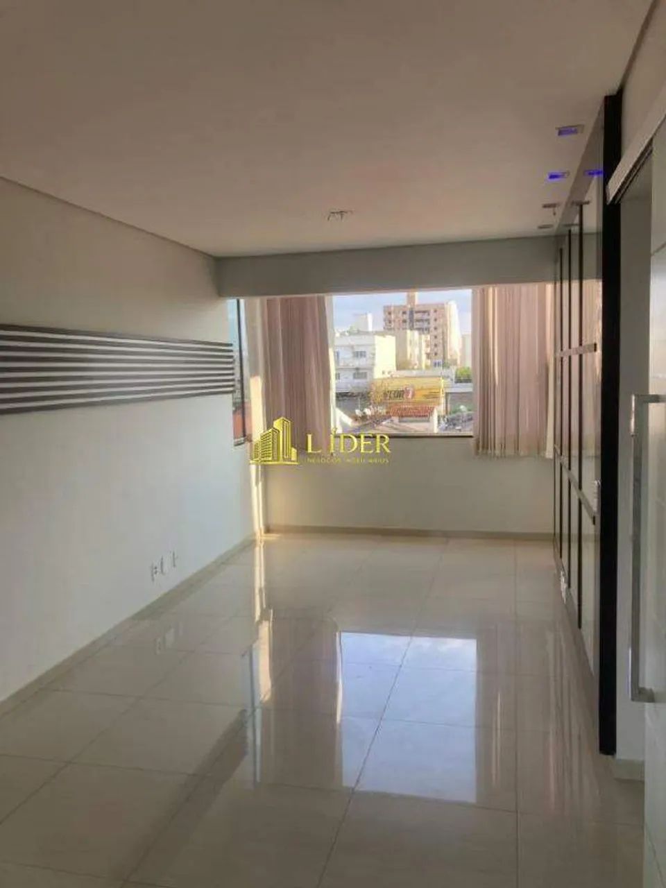 LINDO APARTAMENTO NO SANTA MÔNICA - Foto 2