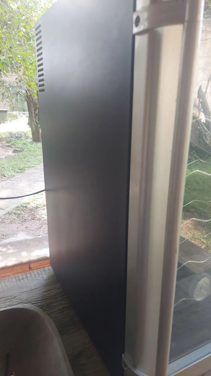 Adega Climatizada 24 Garrafas Com Compressor e Painel Digital "Entrega Grátis " - Foto 4