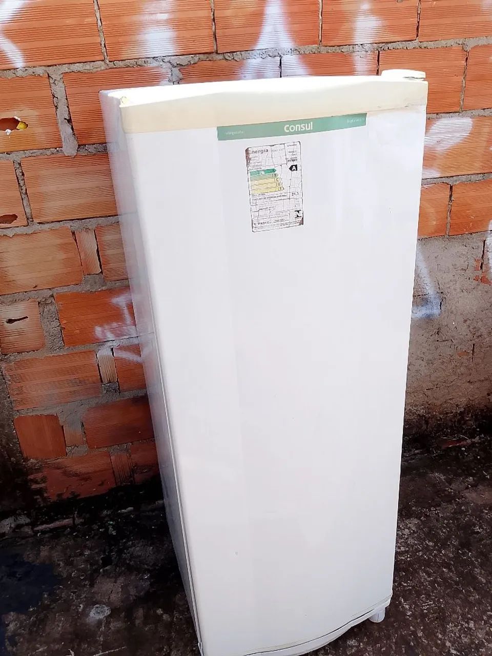 Vendo geladeira 220 - Foto 2