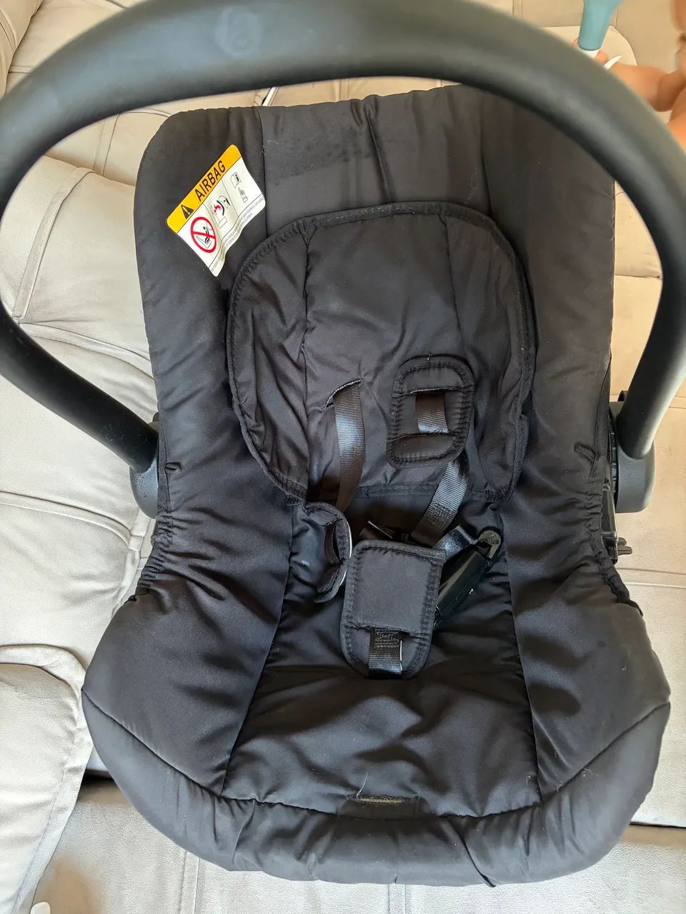 Vende se bebê conforto 