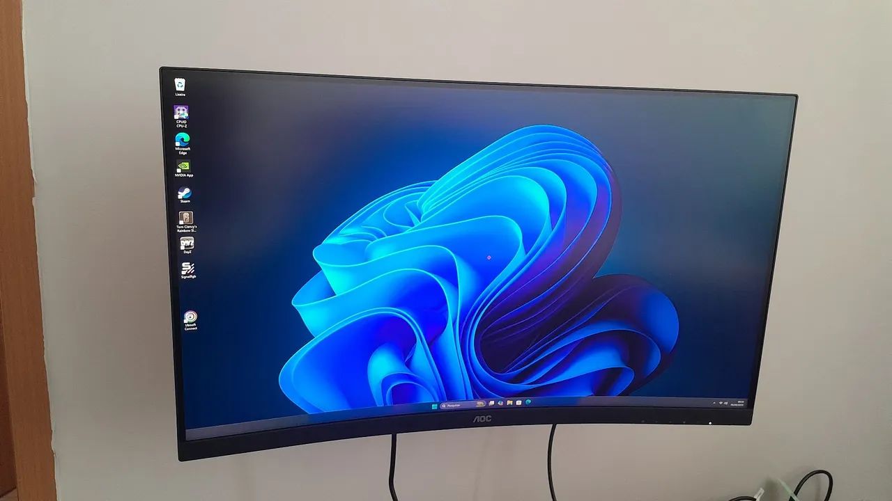 AOC Gaming 32" QHD 180Hz - 1 semana de comprado - Foto 2