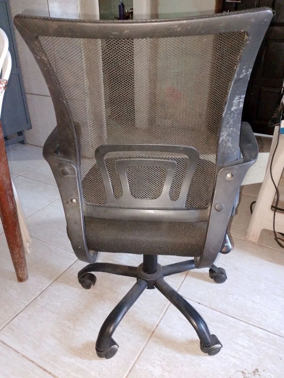 Cadeira de escritório - Foto 2