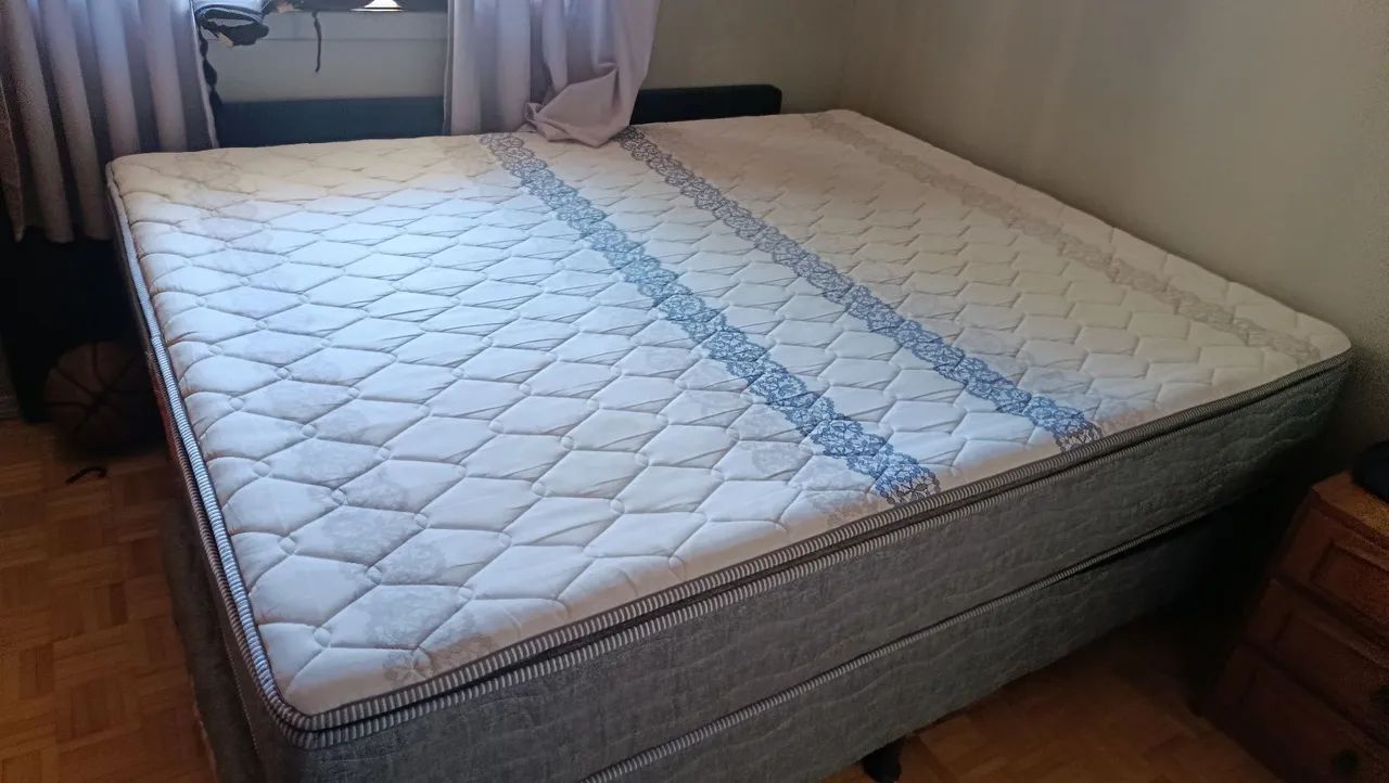 Cama King size completa