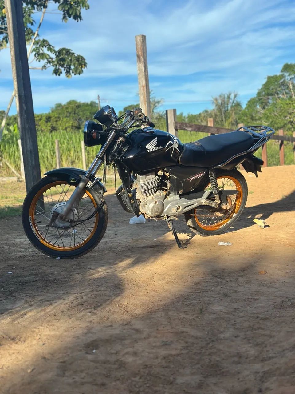 Titan 150  - Foto 5