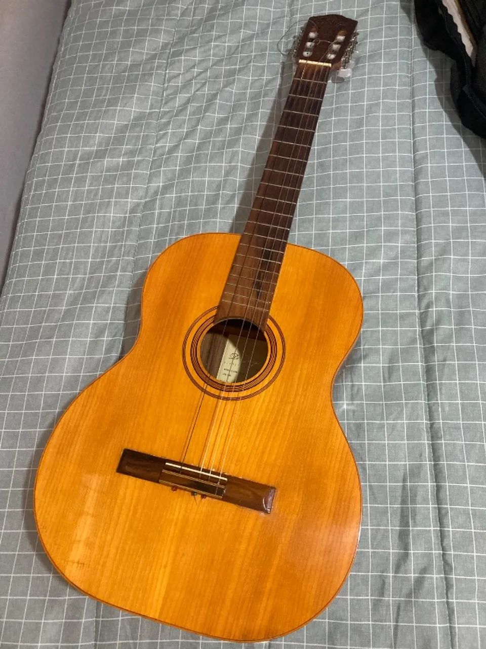 Violão Di Giogio com capa