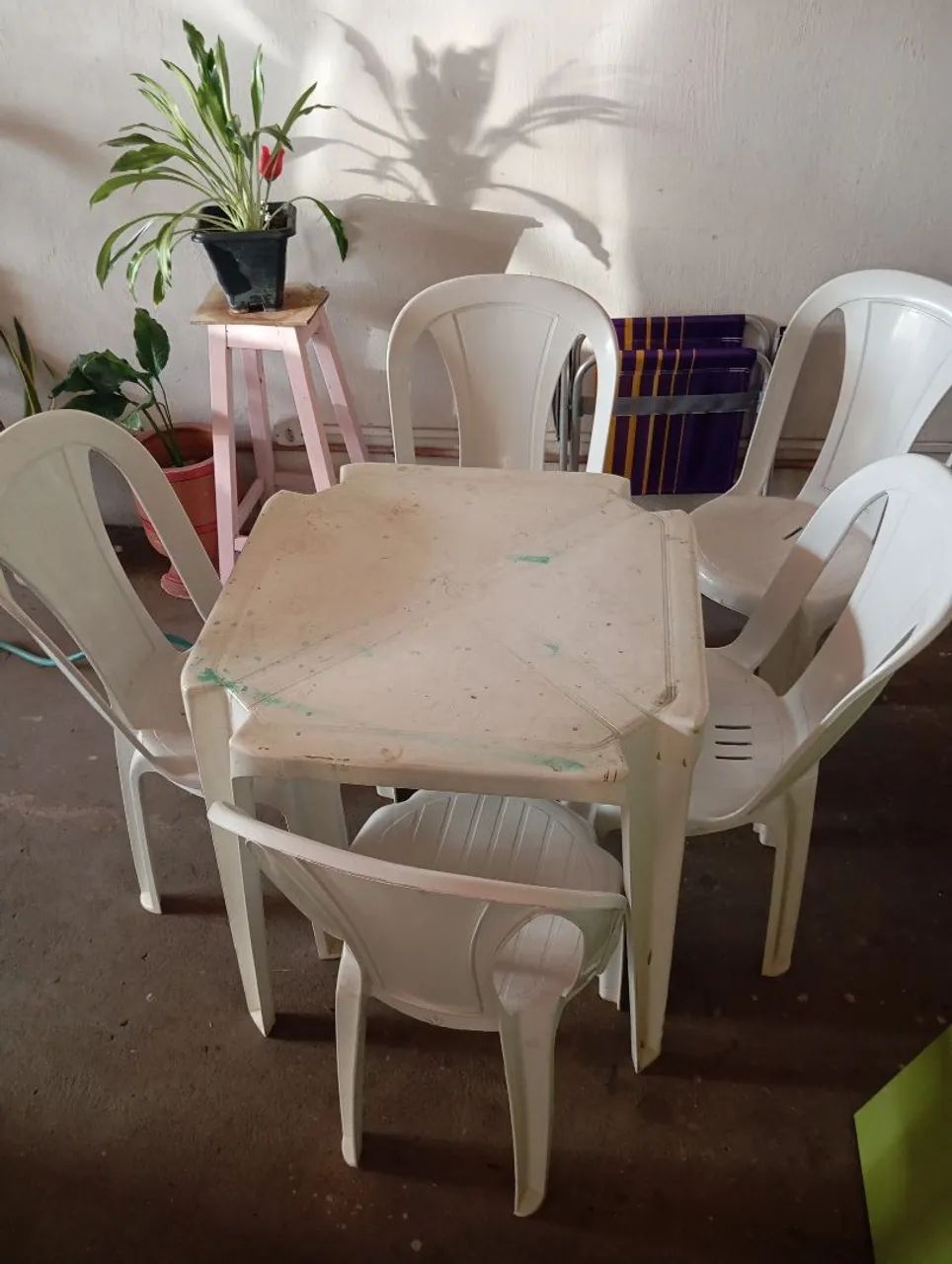 Conjunto mesa e seis cadeiras preço imbatível  - Foto 2