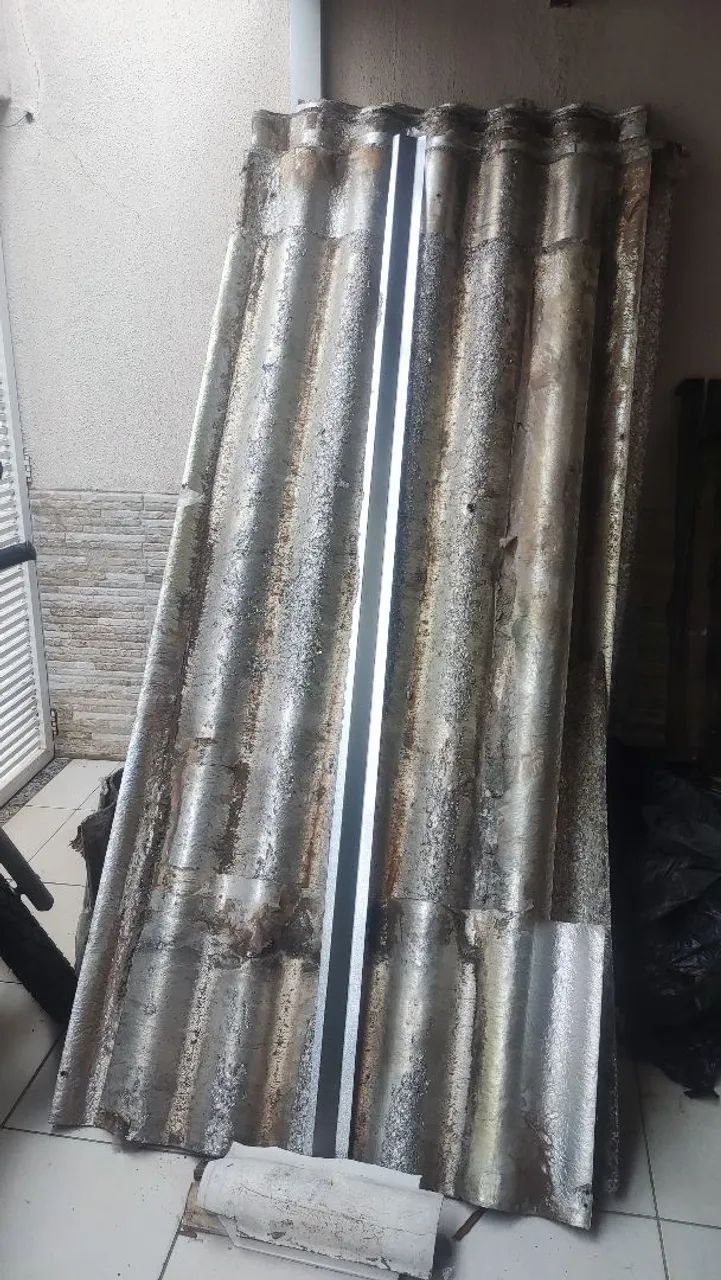 TELHAS ECOLÓGICAS USADAS  - Foto 2