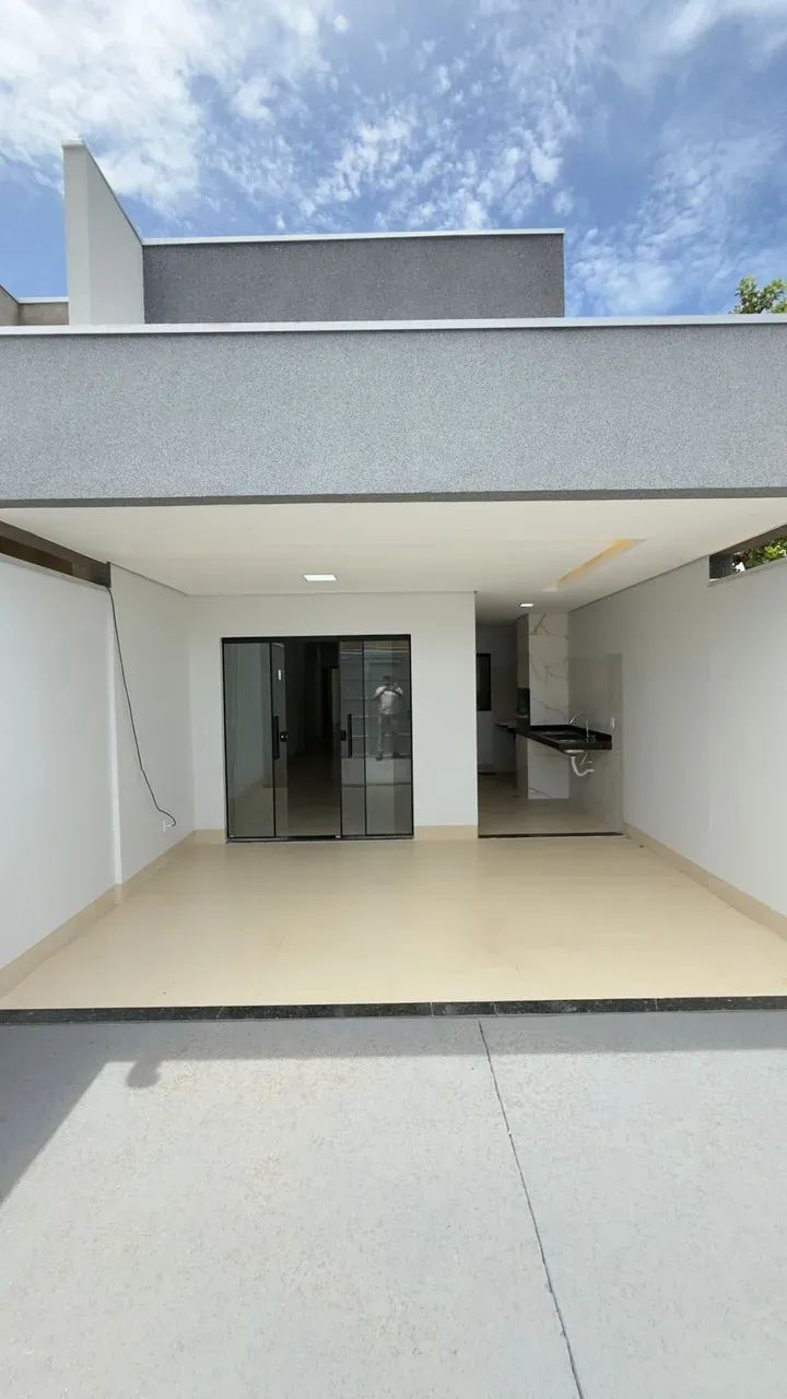 VENDO CASA 2 DORMITÓRIOS PRÓXIMO FACULDADE  ULBRA