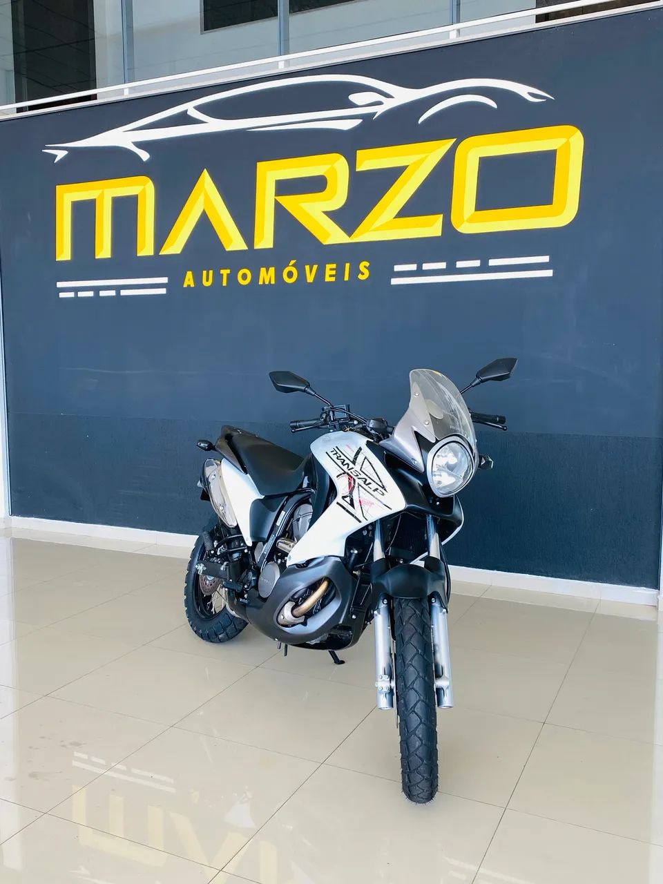 Honda/Transalp 700 V  - Foto 4