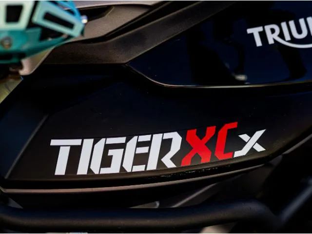 TRIUMPH TIGER 800 XCX - Foto 4