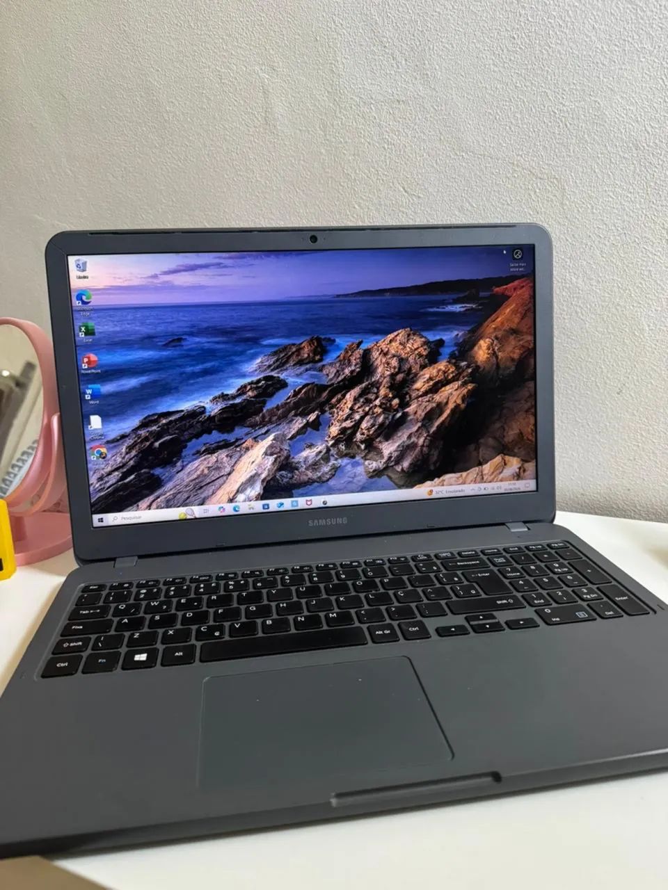 Notebook Samsung Essentials NP350