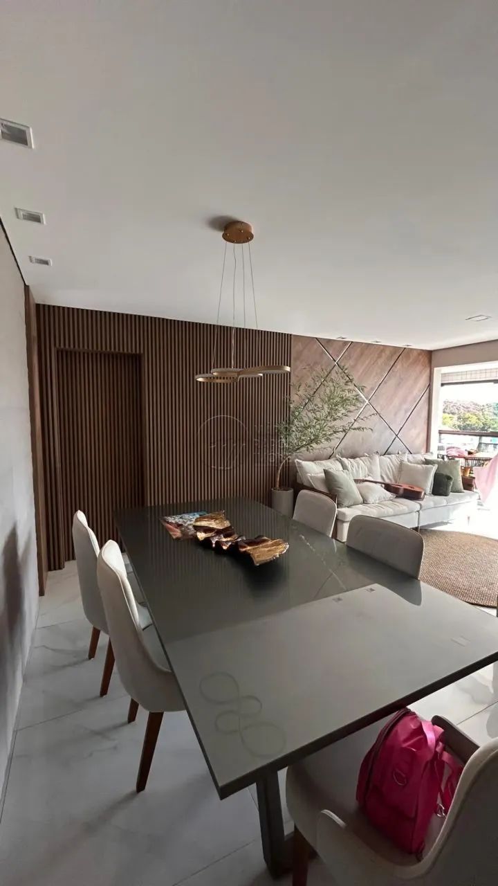 Apartamento à Beira-mar com 3 Quartos e Varanda no Edifício Gran Marine - Foto 2