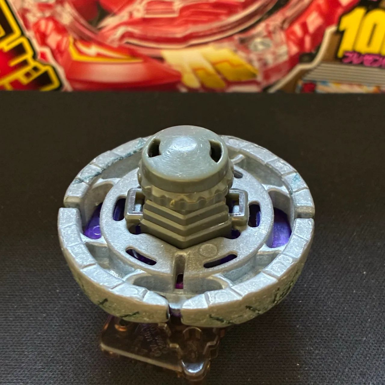 Beyblade - Earth Aquila / Eagle  - Foto 4