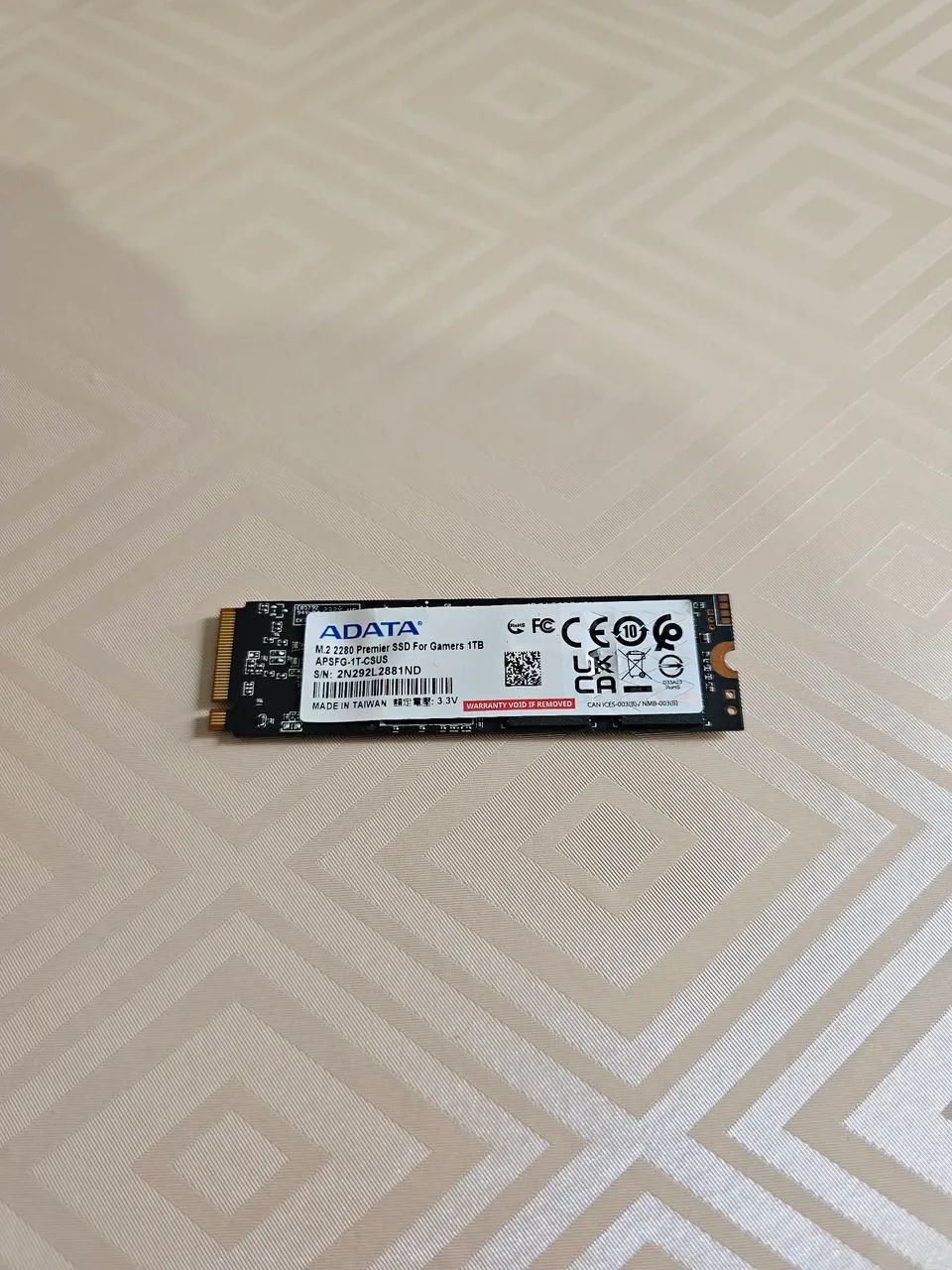 SSD ADATA 1TB NVMe PCIe 4.0 + Case USB - Foto 2