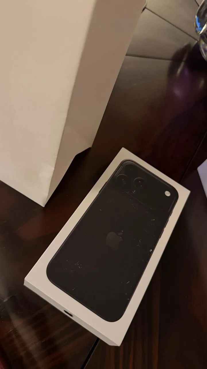 iPhone 18 Pro Max Preto 256gb Lacrado - Foto 2