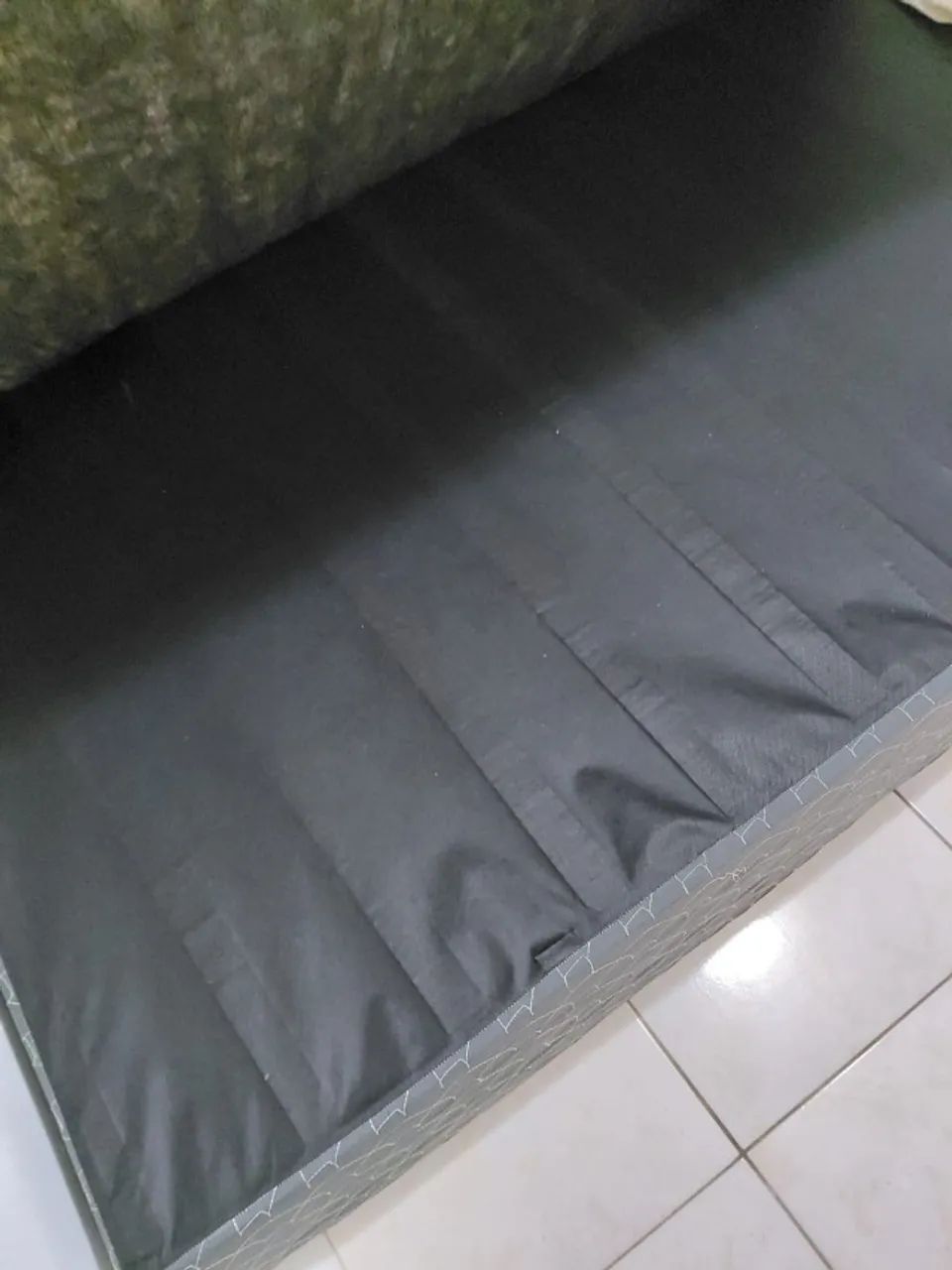 CAMA BOX (Conservada) Oportunidade!