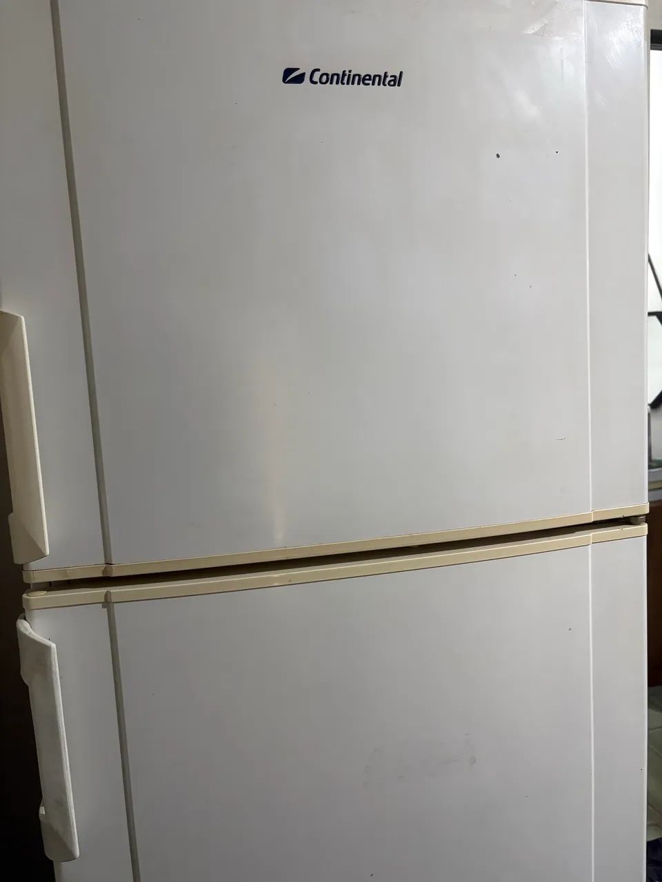 Vendo geladeira 490l